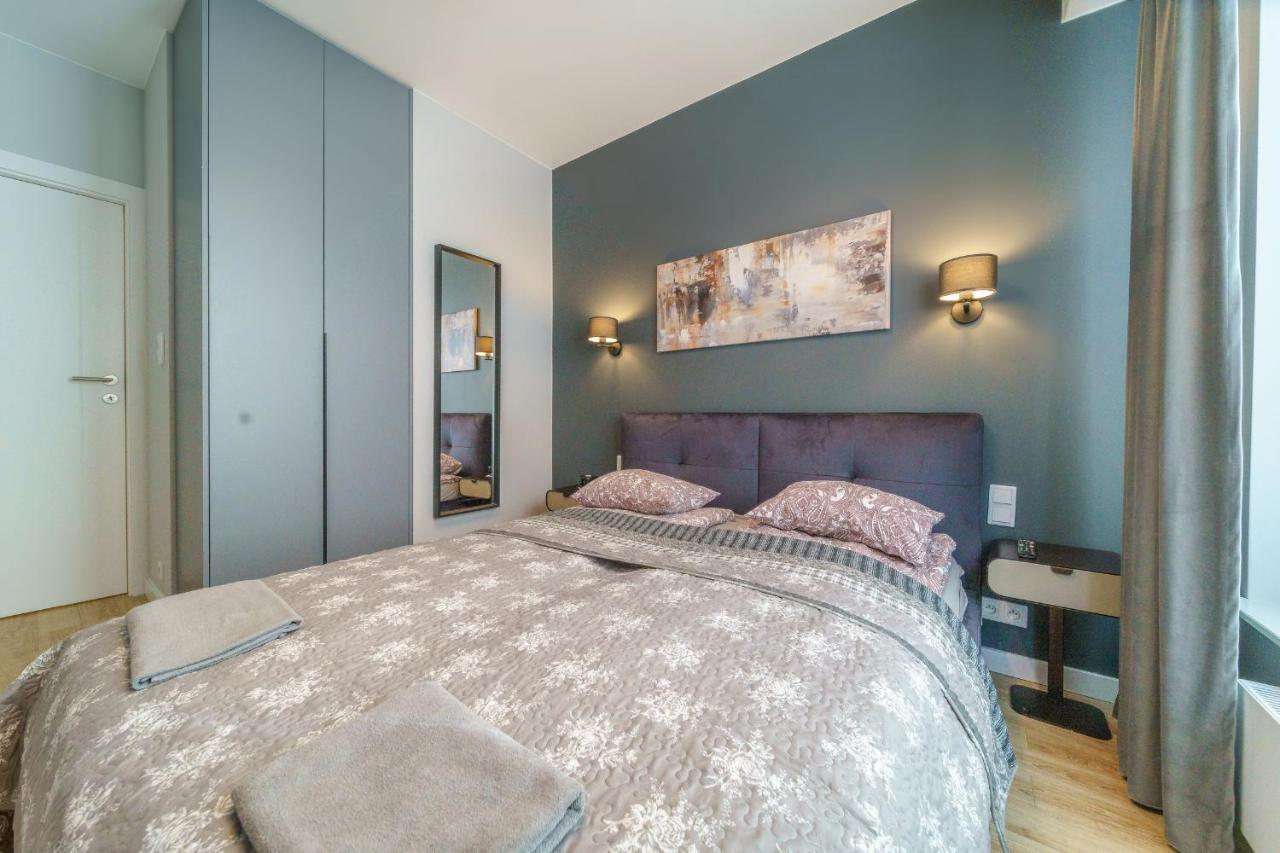 Bright And Charming- Golden Apartments- City Center&S18 Warsawa Bagian luar foto