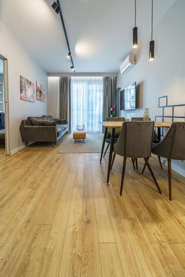 Bright And Charming- Golden Apartments- City Center&S18 Warsawa Bagian luar foto