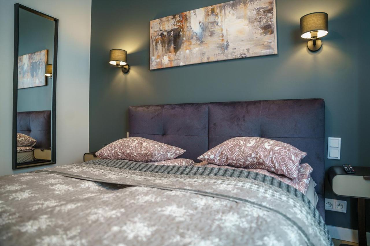 Bright And Charming- Golden Apartments- City Center&S18 Warsawa Bagian luar foto