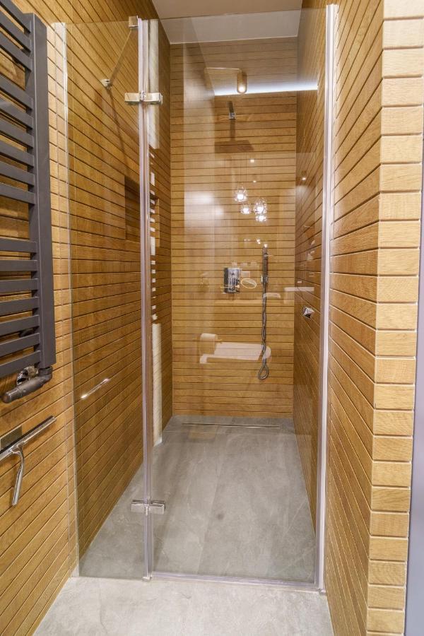 Bright And Charming- Golden Apartments- City Center&S18 Warsawa Bagian luar foto